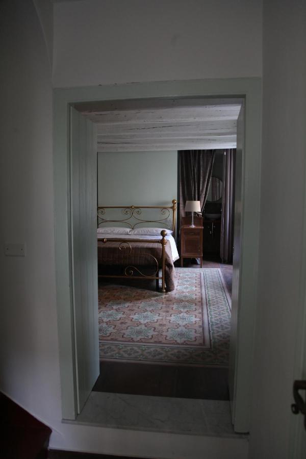Chiarastella Rooms Villafrati Exteriör bild