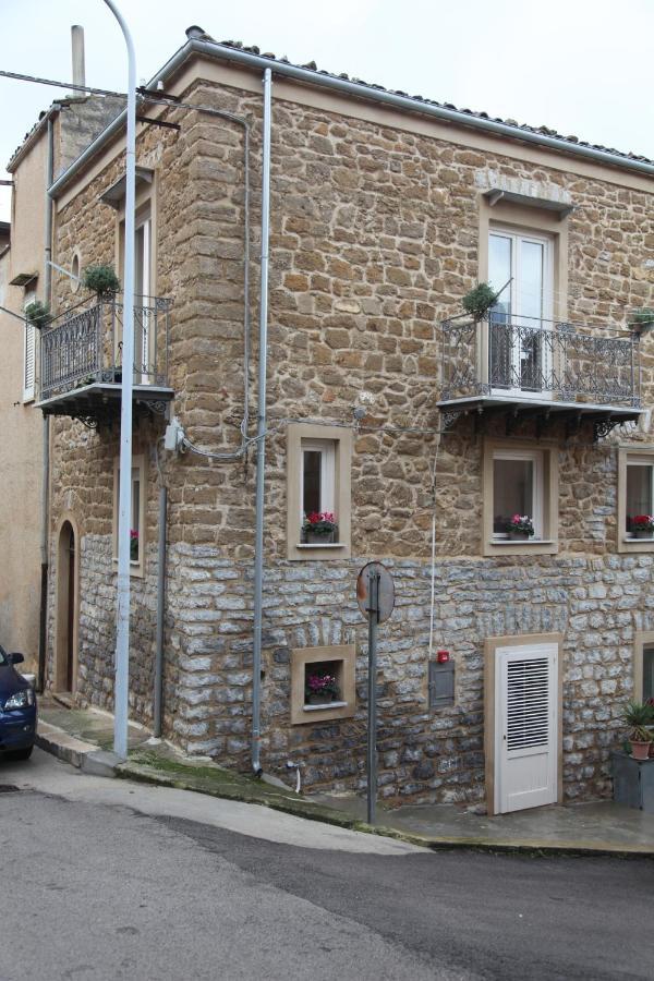 Chiarastella Rooms Villafrati Exteriör bild